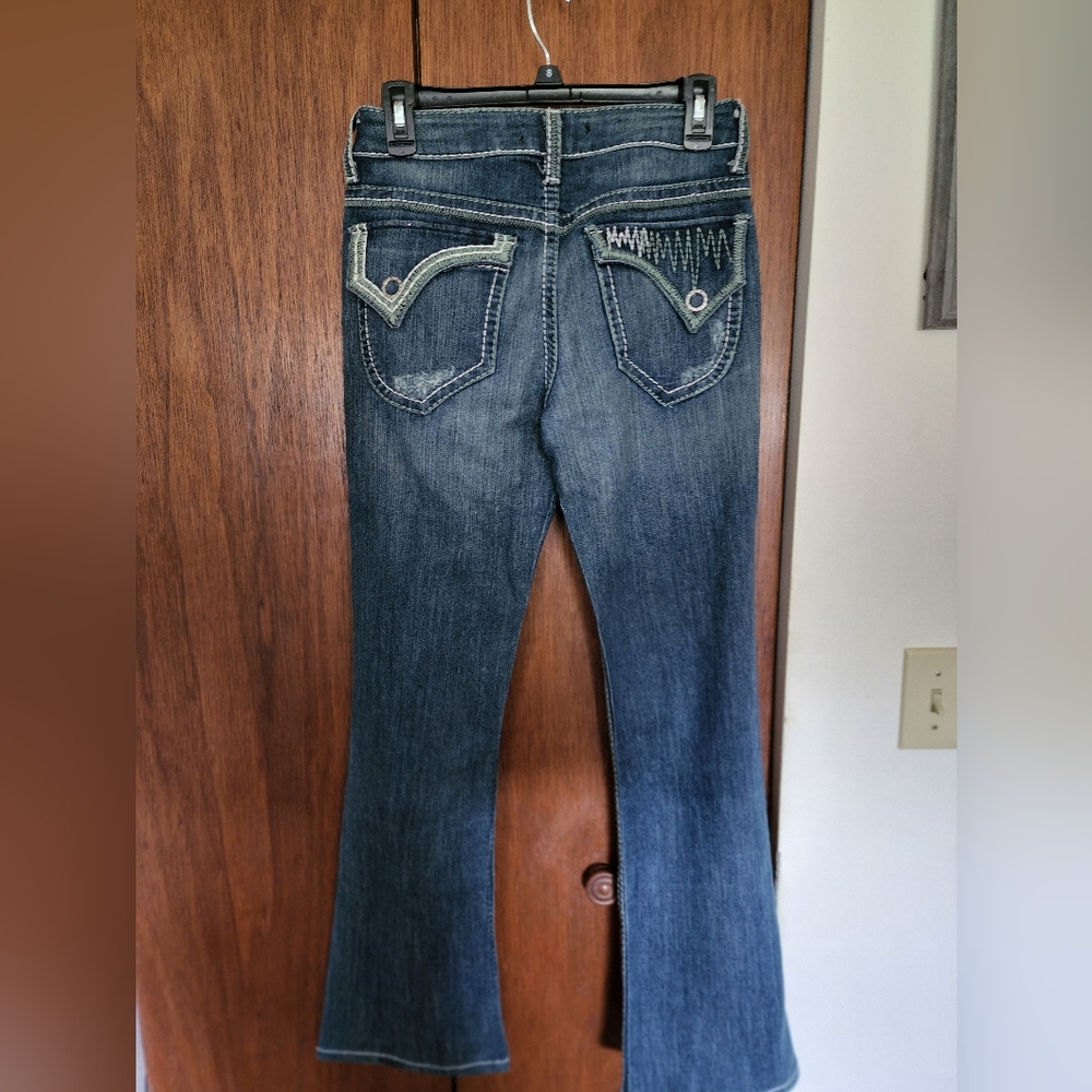 CACHE. JEANS